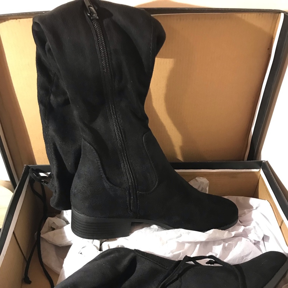 Knee high forever 21 boots